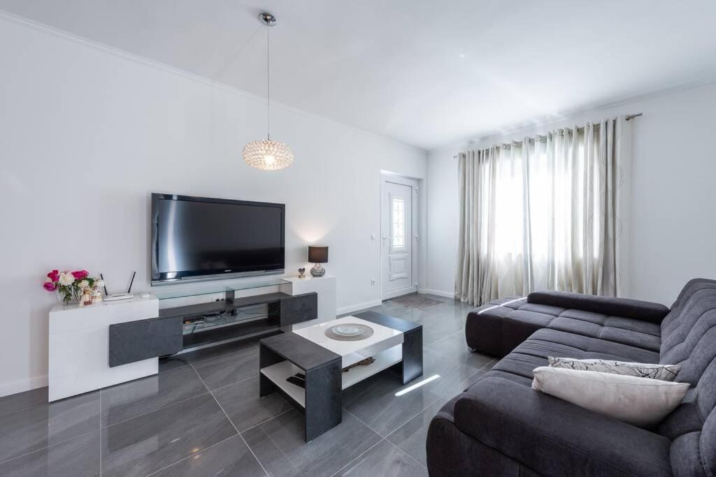 Deluxe Unique-with Private Heated Pool Appartement *